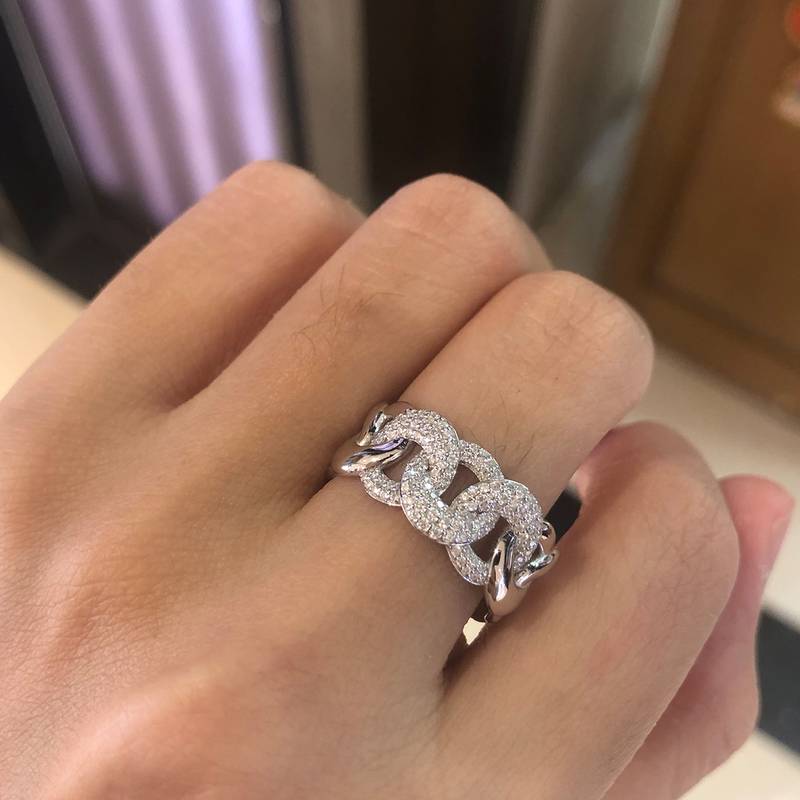 环环相扣半圈碎钻排戒S925银镀白金定制选款副石莫桑钻0.65ct